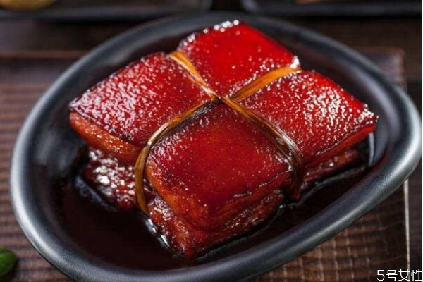 东坡肉和红烧肉的区别 东坡肉的简单做法