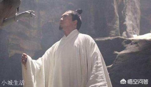 《天龙八部》中的扫地僧有何来头？他为何在少林中隐藏四十多年之久？