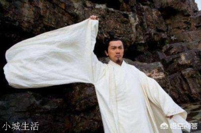 《天龙八部》中的扫地僧有何来头？他为何在少林中隐藏四十多年之久？