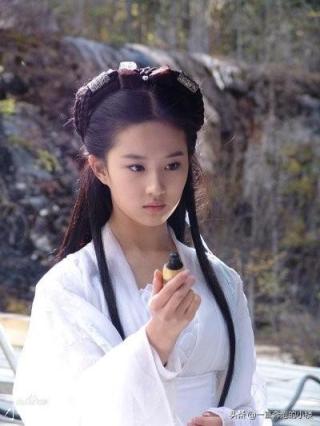如果當年楊過沒有救神雕而是救了大蛇，那結果會怎樣？