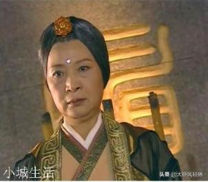 紫衫龙王来历到底是什么？她为什么知道刀剑中的秘密？