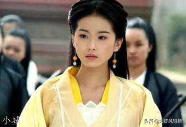 紫衫龙王来历到底是什么？她为什么知道刀剑中的秘密？