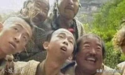 《笑傲江湖》里的桃谷六仙究竟是什么来历？