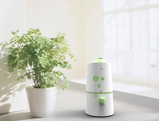 加湿器对着哪里吹合适 加湿器水里加什么可以消毒杀菌