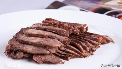 卤牛肉时哪种香料最关键？