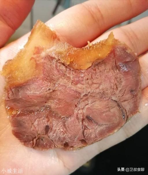 卤牛肉时哪种香料最关键？