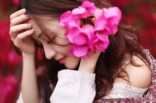 女人不吃药怎么丰胸