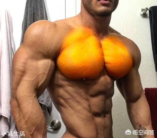 如何锻炼胸大肌？