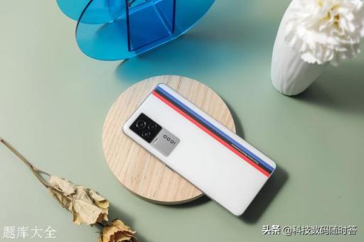手机搭载双扬声器有必要吗？