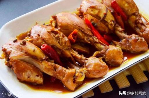 卤鸡腿是先炸还是先卤？