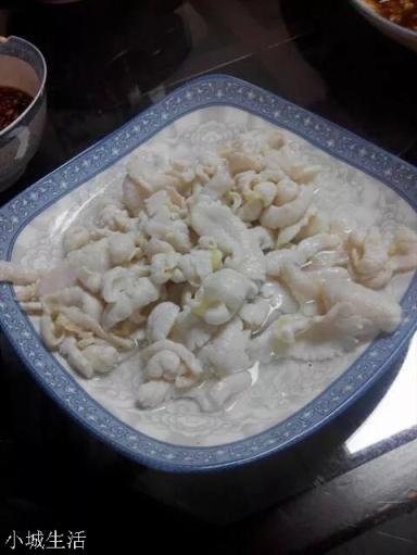 重庆火锅里的黄喉是什么？