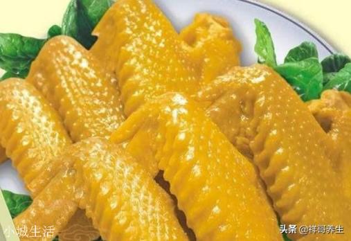 酱熟食的卤水放什么能让颜色漂亮，最好是黄色有点红亮那种？