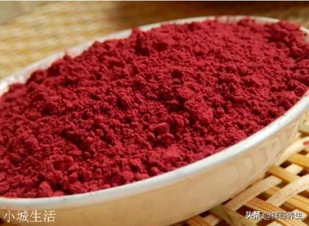 酱熟食的卤水放什么能让颜色漂亮，最好是黄色有点红亮那种？