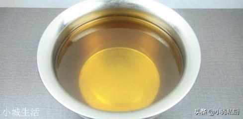 厨师做菜最后总要加点明油,明油是什么?怎么做味道才好?