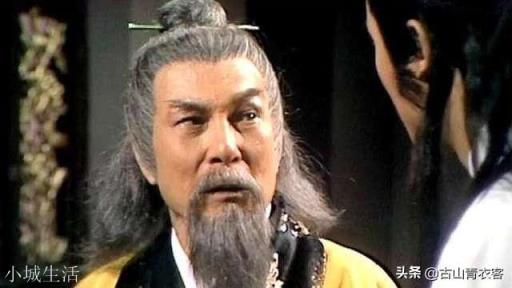 裘千丈到处招摇撞骗，抹黑铁掌帮，为何裘千仞从来不管？