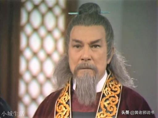 裘千丈到处招摇撞骗，抹黑铁掌帮，为何裘千仞从来不管？