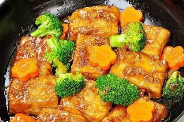海带豆腐汤做法 家常豆腐的做法