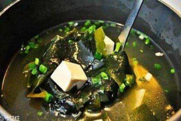 海带豆腐汤做法 家常豆腐的做法