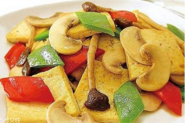 海带豆腐汤做法 家常豆腐的做法