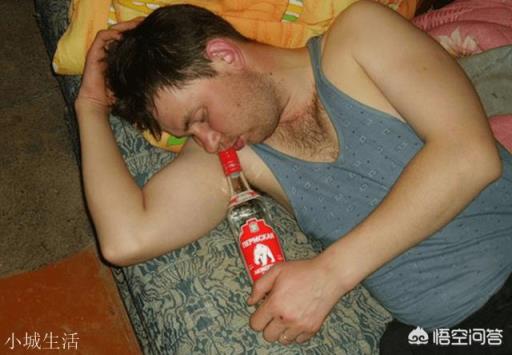 俄罗斯人到底有多爱喝酒?