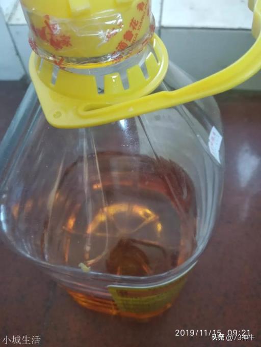 超市买的油与农村的自榨油哪个更好?