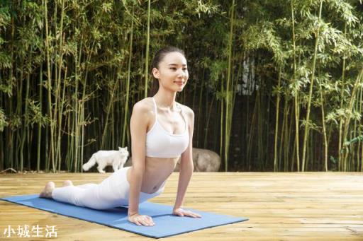 男人如何在不经常锻炼的情况下,消除大肚皮?