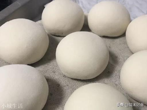 酵母蒸馒头为什么有说一斤面放3克的有说一斤面放五克的,都不一样呢?