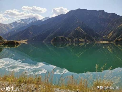 请问，我们准备去独库公路自驾游，连玩带走，中途不住能穿越吗？谢谢了？