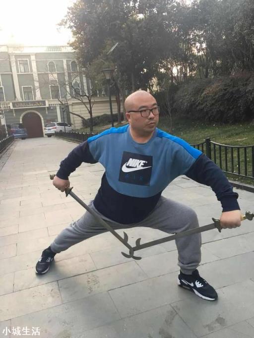 八段锦、韦陀十二势、十二大劲、站桩、卧虎桩、深蹲、俯卧撑、举腿、引体向上，该练哪个好？