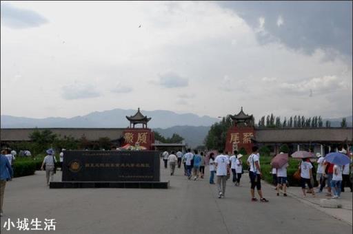 宁夏的西夏王陵壮观吗？