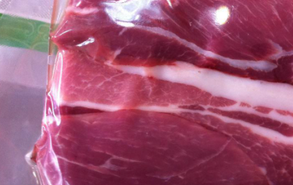3招教你挑选好的猪肉 猪肉变成深褐色还能吃是真的吗
