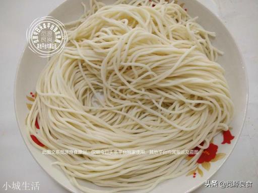 长期吃面条究竟是养胃还是伤胃？面条的正确吃法是什么？