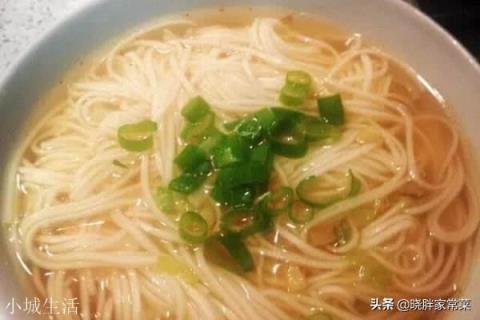 长期吃面条究竟是养胃还是伤胃？面条的正确吃法是什么？