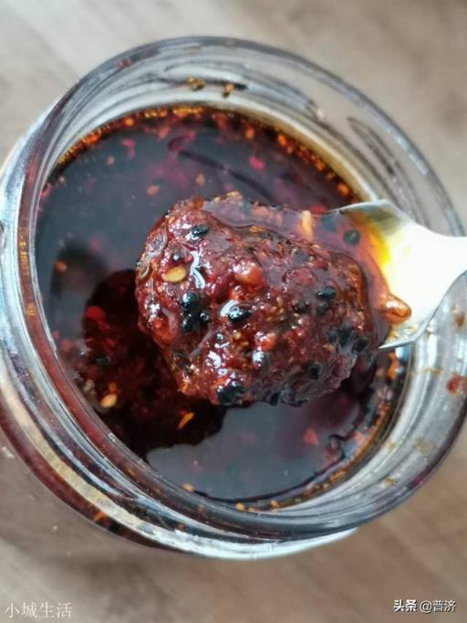 辣椒油常用的香料有哪些?如何配比?