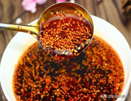 辣椒油常用的香料有哪些?如何配比?