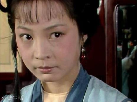 《红楼梦》中司棋想吃鸡蛋羹，厨子就是不给做，咋办？难道大观园里只有宝二爷的丫鬟才体面些？