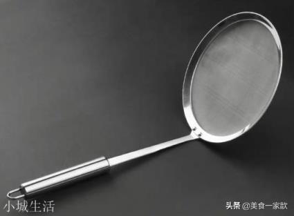 炸带鱼的油怎么处理?