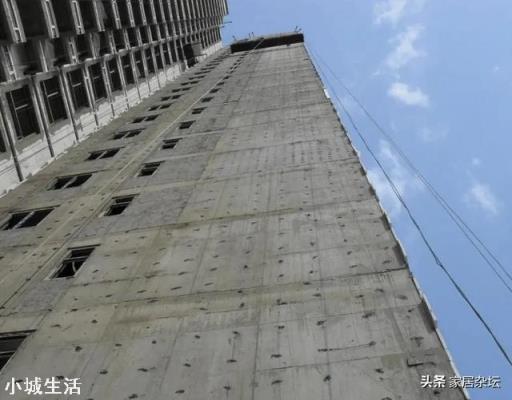 螺杆孔渗漏需要扒开外墙保温层重新封堵吗?
