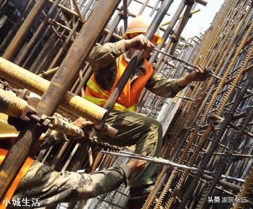 螺杆孔渗漏需要扒开外墙保温层重新封堵吗?