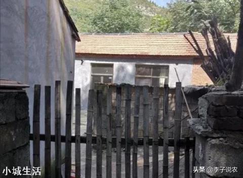 农村人该不该到县城买房？