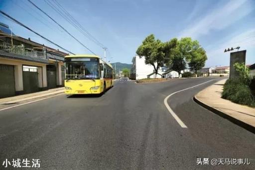 农村人该不该到县城买房？