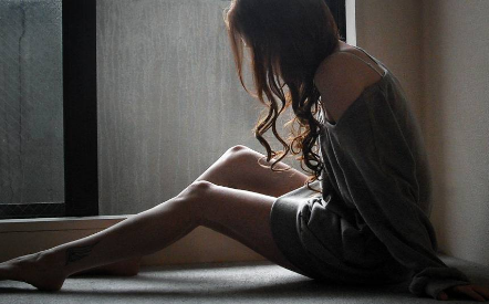 女人月经初潮前的症状