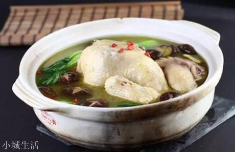 鸡汤怎么炖才好喝？