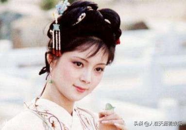 如果蔡少芬扮演红楼梦中的薛宝钗,觉得蔡少芬适合演这个角色吗?