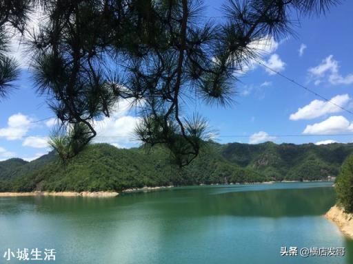 面对同一旅游目的地，旅游产品价格却相差那么大，该如何选择呢？