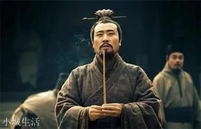 刘备屡战屡败为什么袁绍曹操刘表等人对他还礼遇有加?