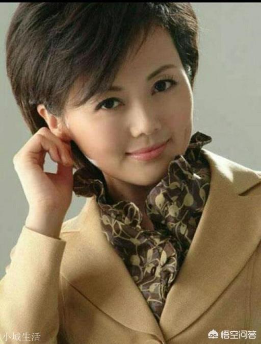 如何评价央视主持人柴璐?