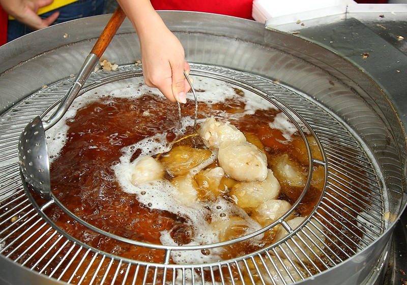 南彰化肉圆制作过程 北彰化肉圆这样做