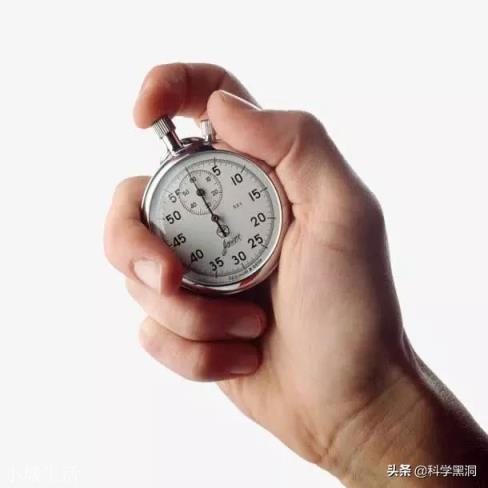 1582年10月份为什么没有5日至14日，发生了什么？