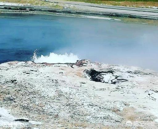 你认为出国旅游和国内旅游的最大区别是什么？